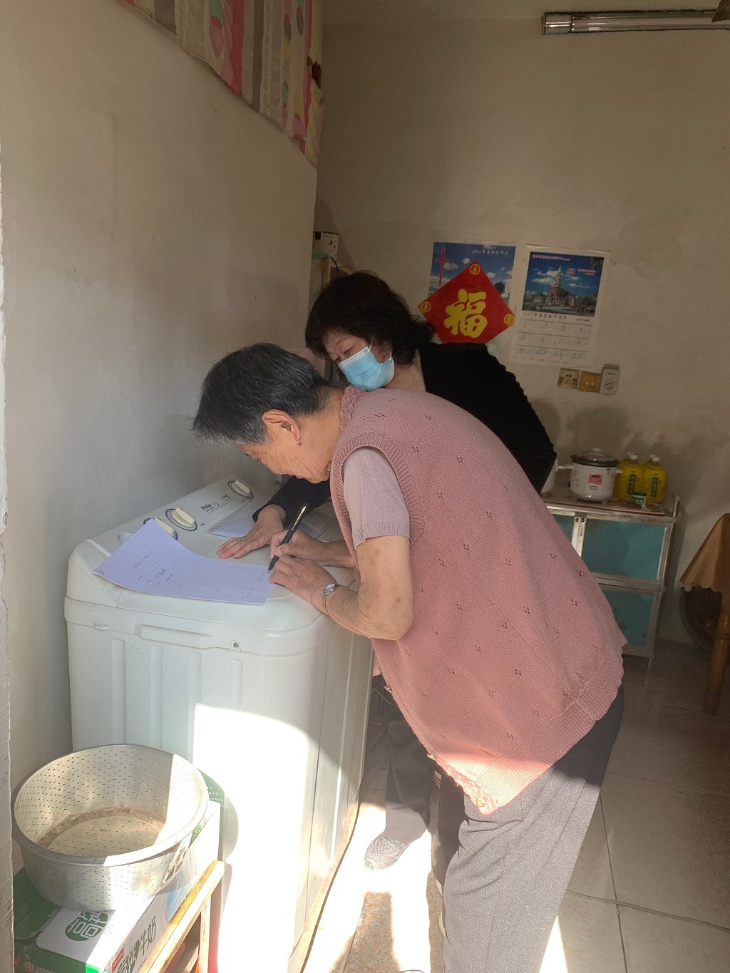 组织开展2023年度全区老公房安全巡查