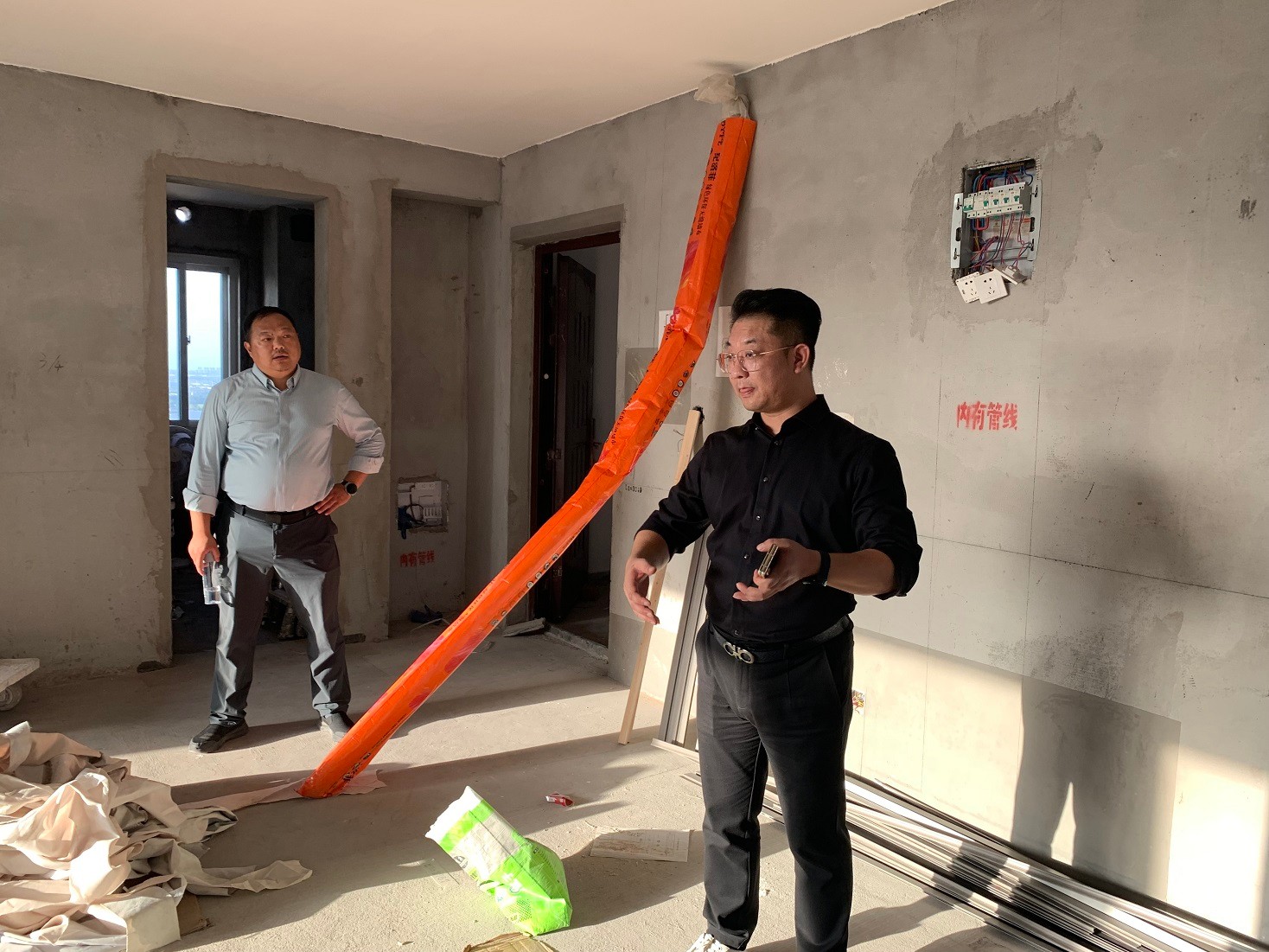 石榴玉兰华府人才公寓国庆节前安全检查