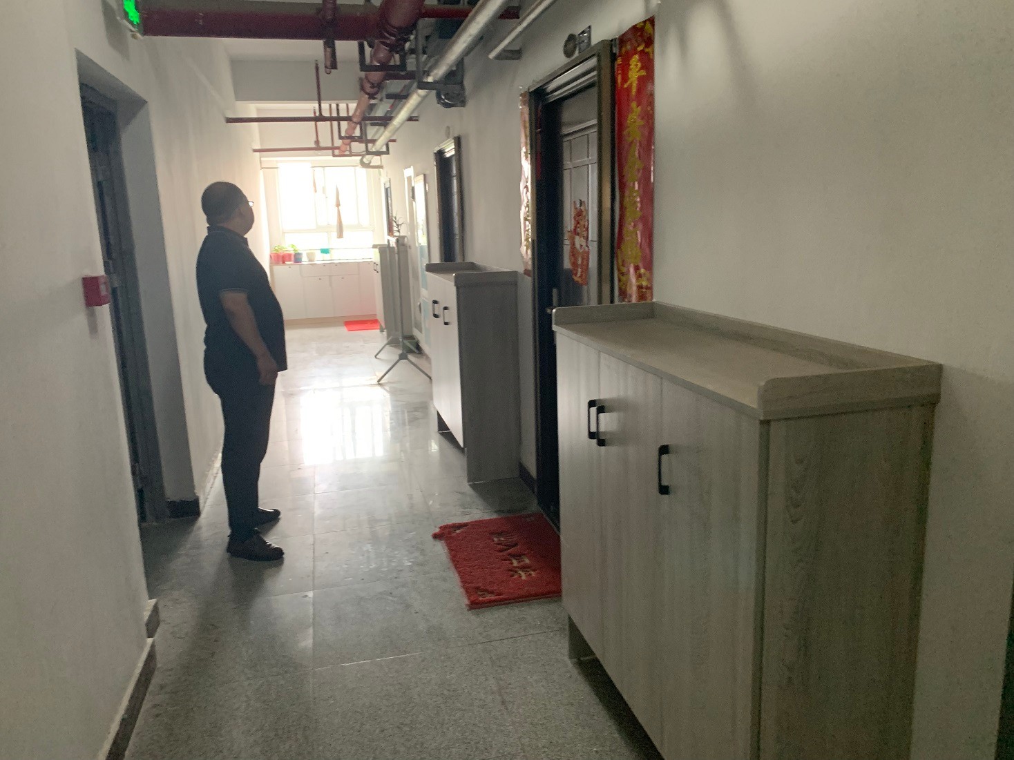 富丽瑞景苑公租房国庆节前安全检查
